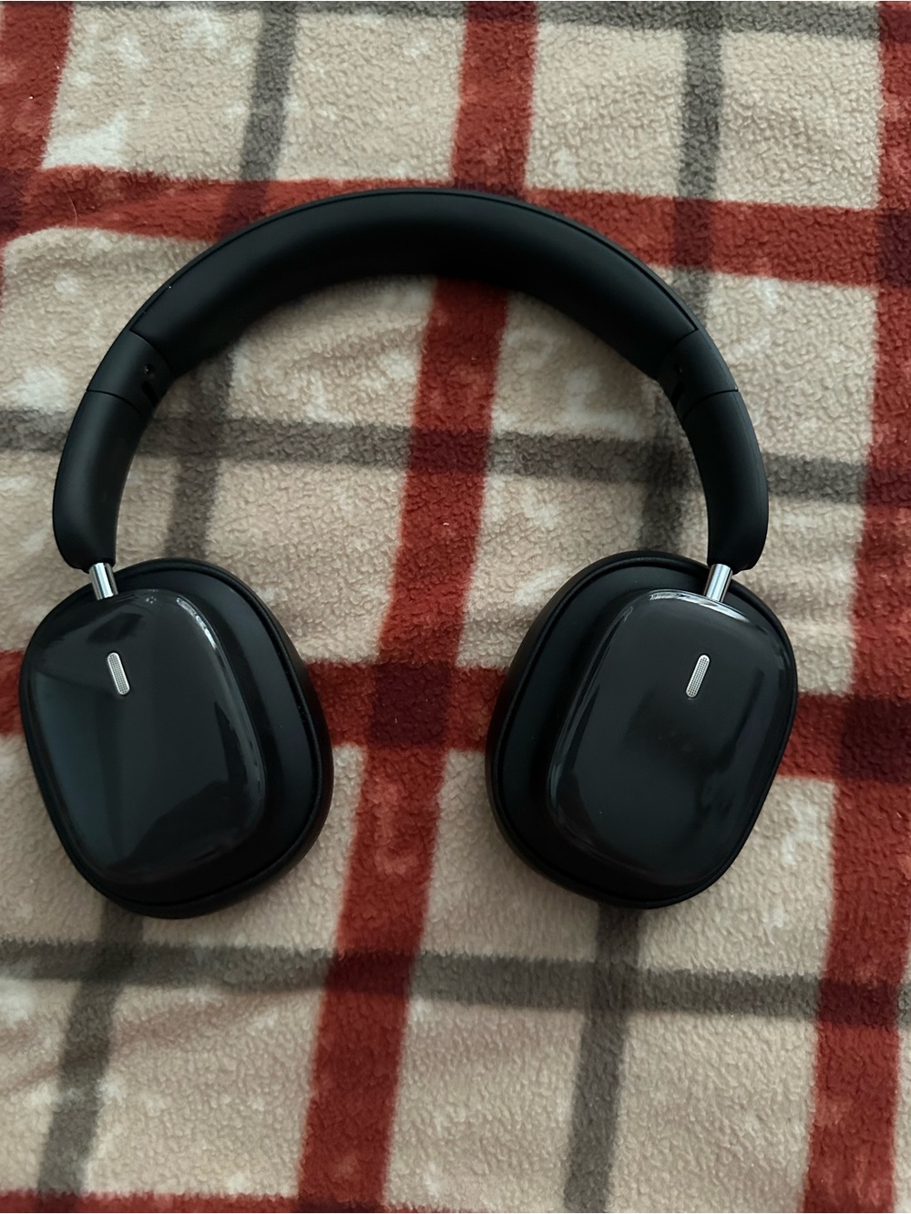 Baseus Over-Ear Wireless Headphones in Black